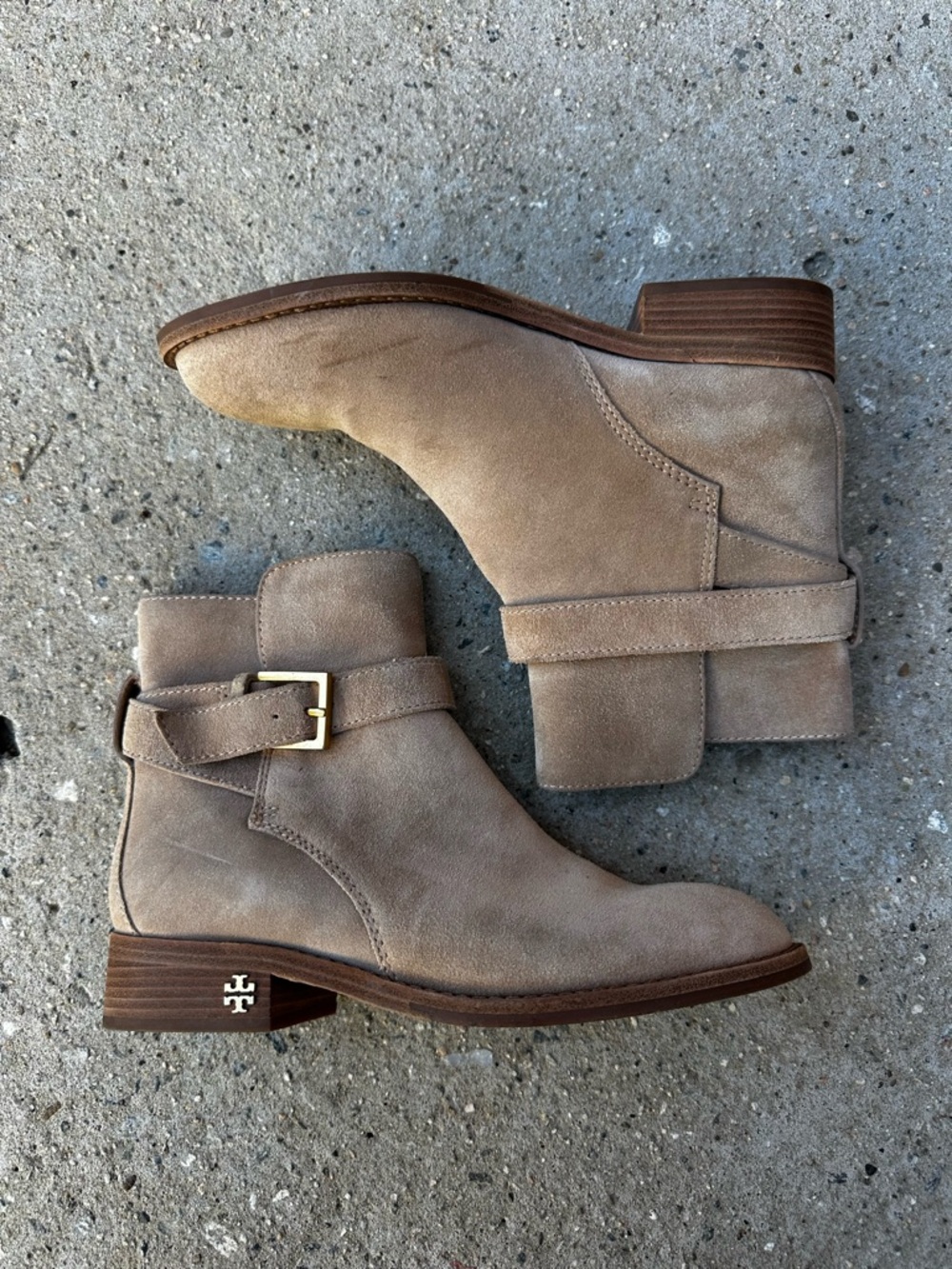 Tory Burch Brooke Riding Ankle Boots Sz US 5 Beige Suede Leather Pull On